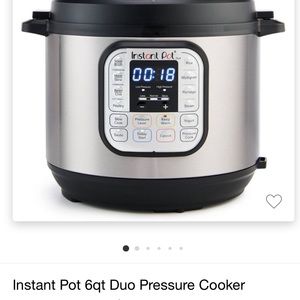 Slightly used instant pot with original box